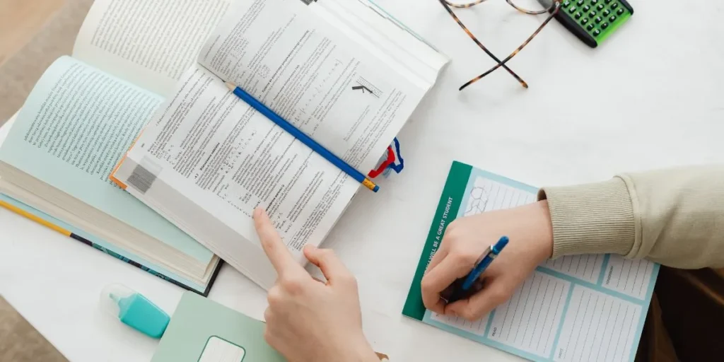 Freelance Writer Side Hustle
