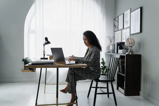How to Use Salary Data in Content Marketing